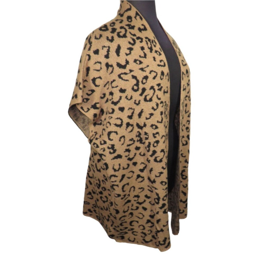 Justin & Taylor Leopard Print Kimono Style Cardigan Sweater One Size